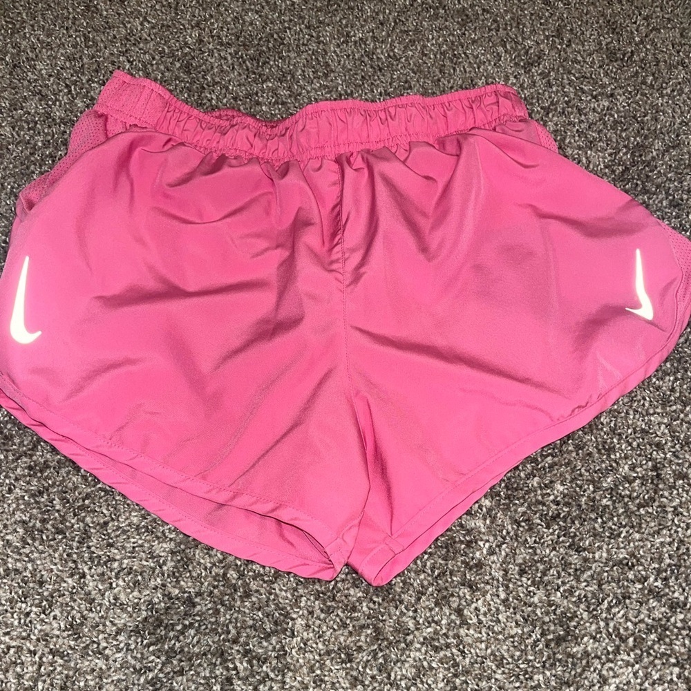 Women's Nike Dry Tempo Running Shorts Pink Size Large